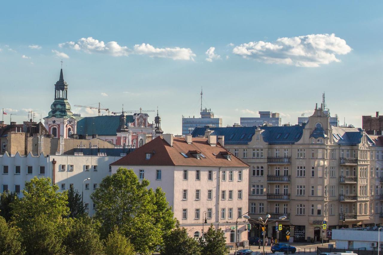 Sky Apartments Poznań Exteriör bild